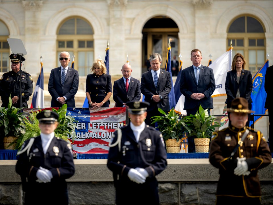 DHS Secretary Alejandro Mayorkas Attends National Police Officers' Memorial Service (51602154957)