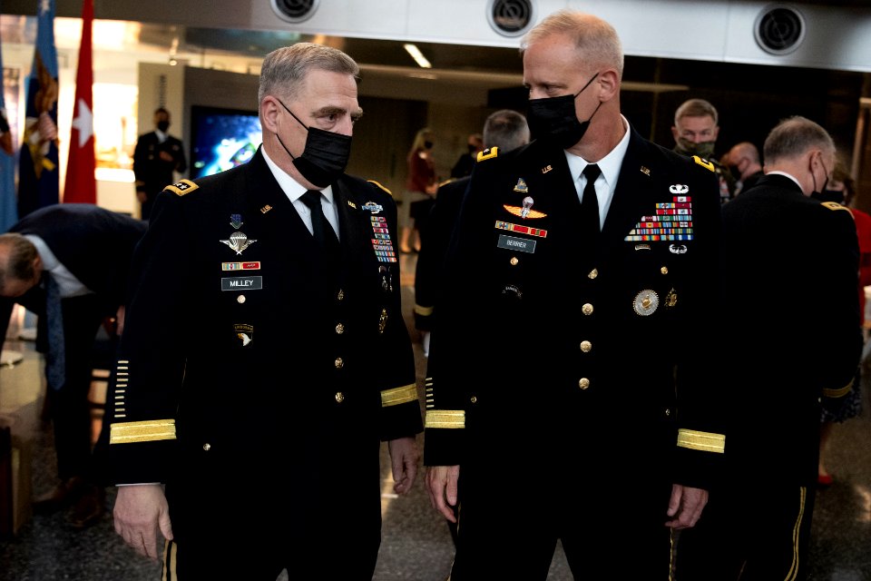 DIA Holds Change of Directorship and Retirement Ceremony (50409306482)