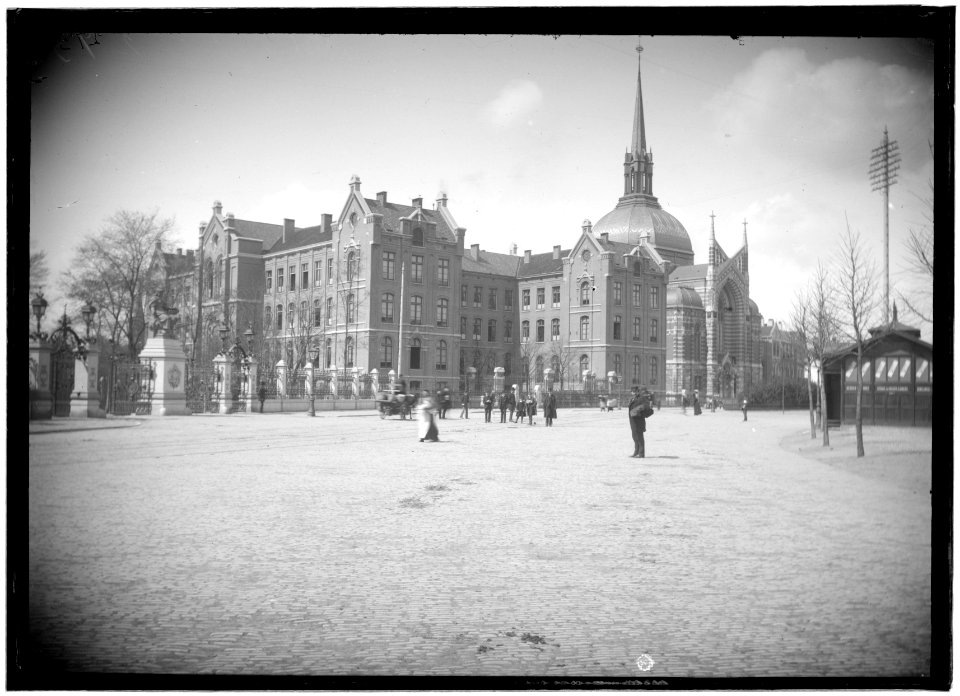 Diaconie Weeshuis en Koepelkerk Amsterdam - Gebroeders Douwes, Afb B00000031312