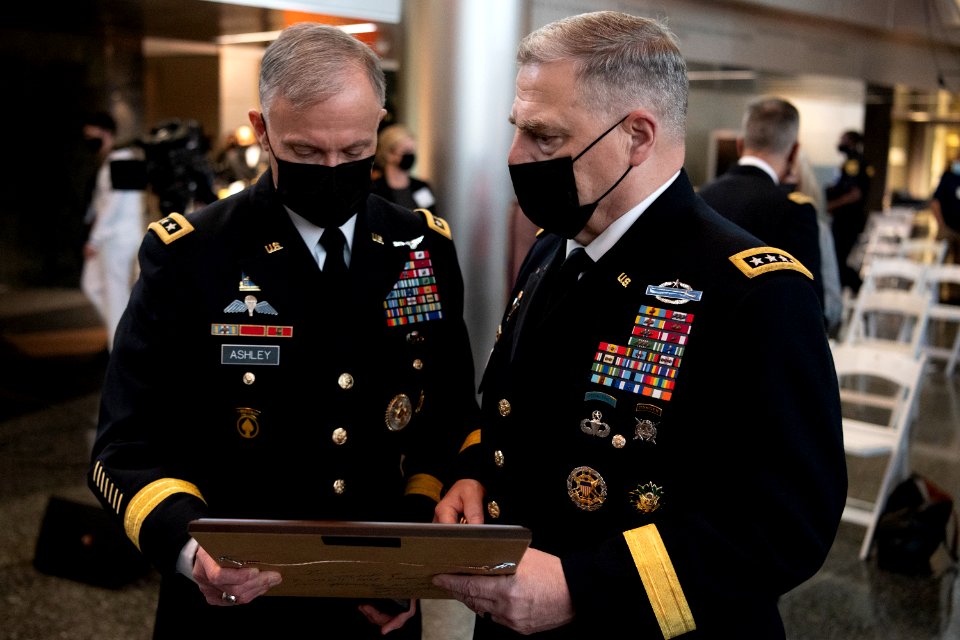 DIA Holds Change of Directorship and Retirement Ceremony (50409139371)