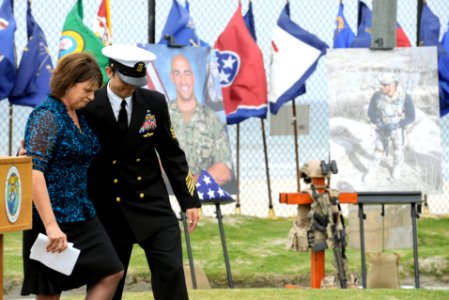 Diana Pike attends her son's memorial service. (9045371784)