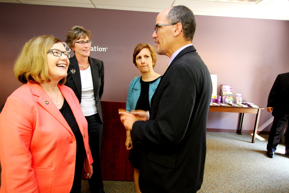 Diane Rosenbaum, Hanna Vaandering, Suzanne Bonamici and Thomas Perez, 2015