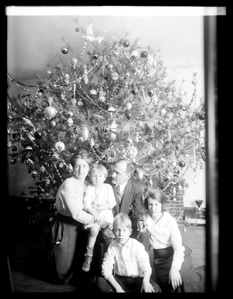 Dickey Christmas tree, 1921 LCCN2016852370