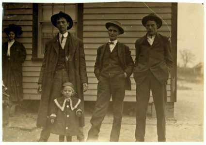 Dickson Mill, Laurinburg, N.C. Some of 'hands.' Sunday, Dec. 6, 08. Witness, Sara R. Hine. LOC nclc.01502