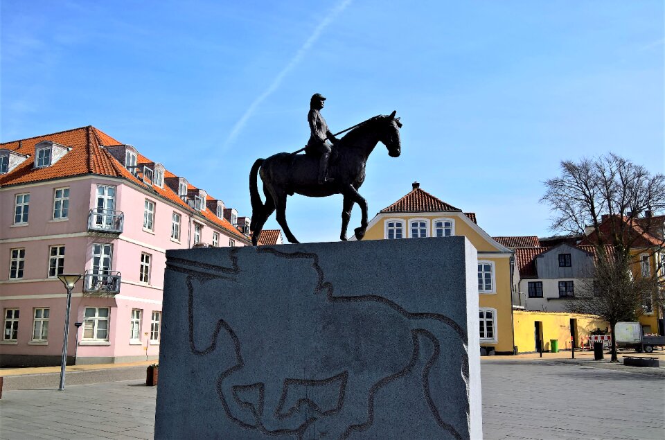 Representational and modern artwork denmark