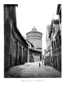 Die Baudenkmäler der Stadt Nürnberg 009 Mauerparthie am Spittlerthor