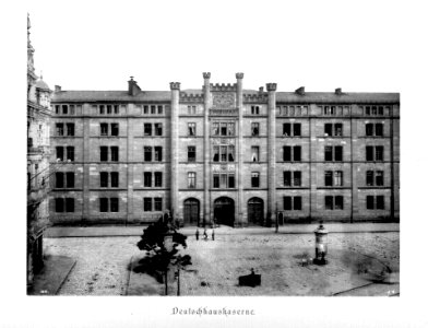 Die Baudenkmäler der Stadt Nürnberg 035 Deutschhauskaserne