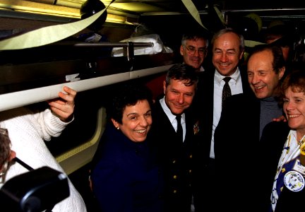 Donna Shalala, Jeremy M. Boorda, John H. Dalton, William J. Perry, and Sheila Widnall pose for a photo