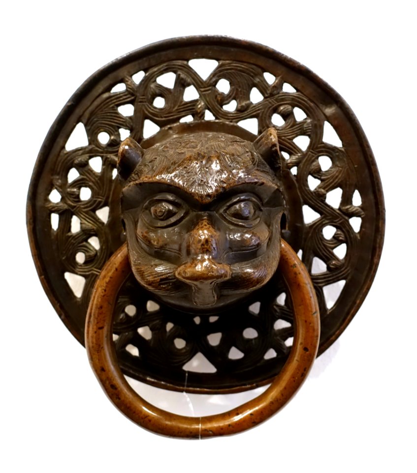 Door handle with lion's head, probably from Magdeburg, c. 1150, cast bronze - Museum Schnütgen - Cologne, Germany - DSC09765
