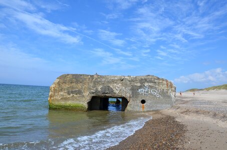 Bunker sand sky photo