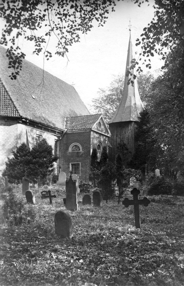 Dorfkirche in Kirchbarkau (Kiel 55.587)