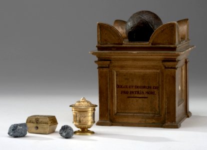 Dosa m kula och karteschkula - Livrustkammaren - 15798