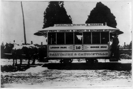 Double horse car used in Baltimore in 1885 LCCN2002698507