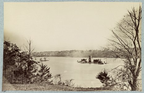 Double turretted (i.e. turreted) monitor, Onondaga, James River, Va LCCN2013647384