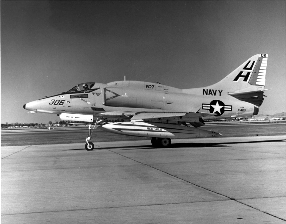 Douglas A-4F VC-7 NMNA