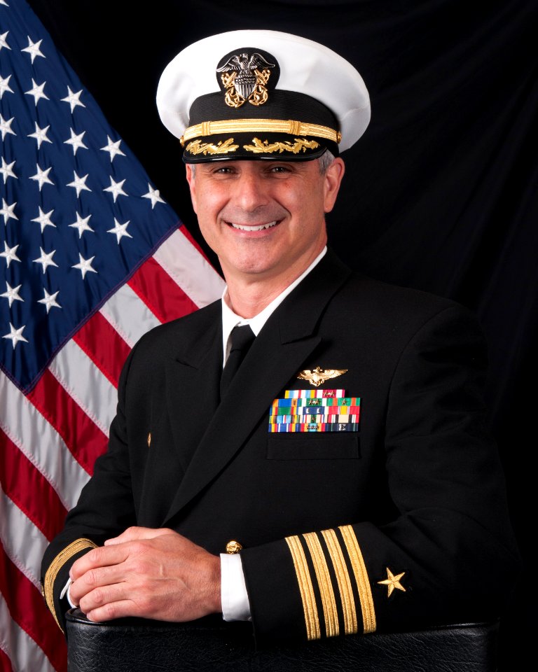 Douglas C. Verissimo (1)