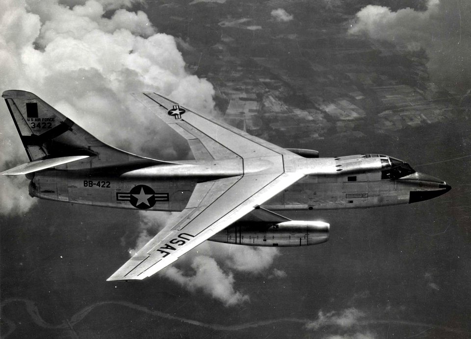 Douglas RB-66B Destroyer in flight (SN 53-422) 061102-F-1234P-027