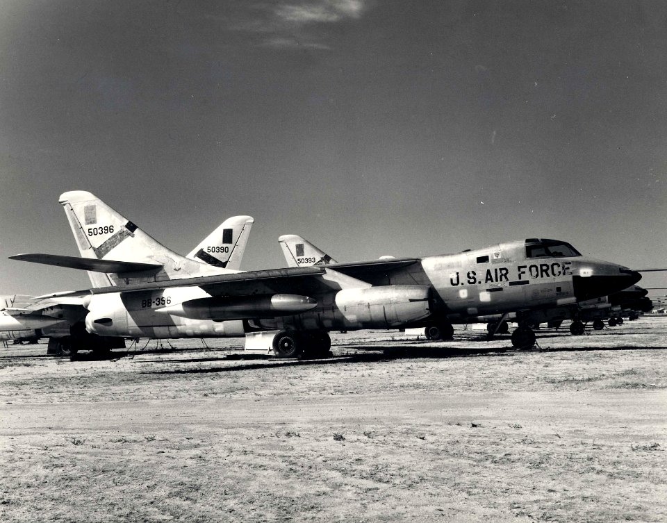 Douglas WB-66D Destroyer side view 061102-F-1234P-038