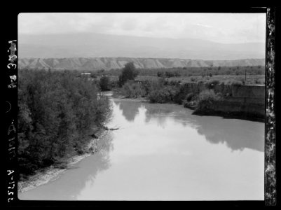Down the Jordan Valley from the Sea of Galilee to the Dead Sea. Jordan River below Sheik Hussein showing depression through which Jordan flows LOC matpc.15250