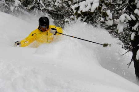 Downhill Skiing, Lookout Pass (40749760352) photo