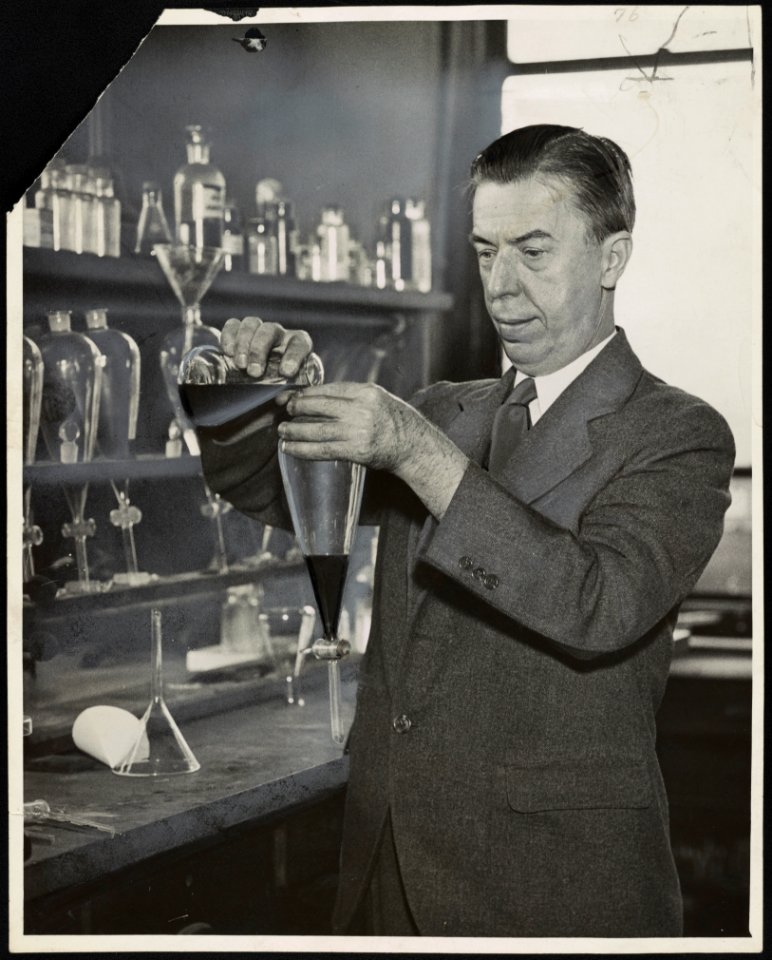 Dr. Alexander Gettler, toxicologist and forensic chemist with the Office of Chief Medical Examiner of the City of New York, in a laboratory LCCN2013650166