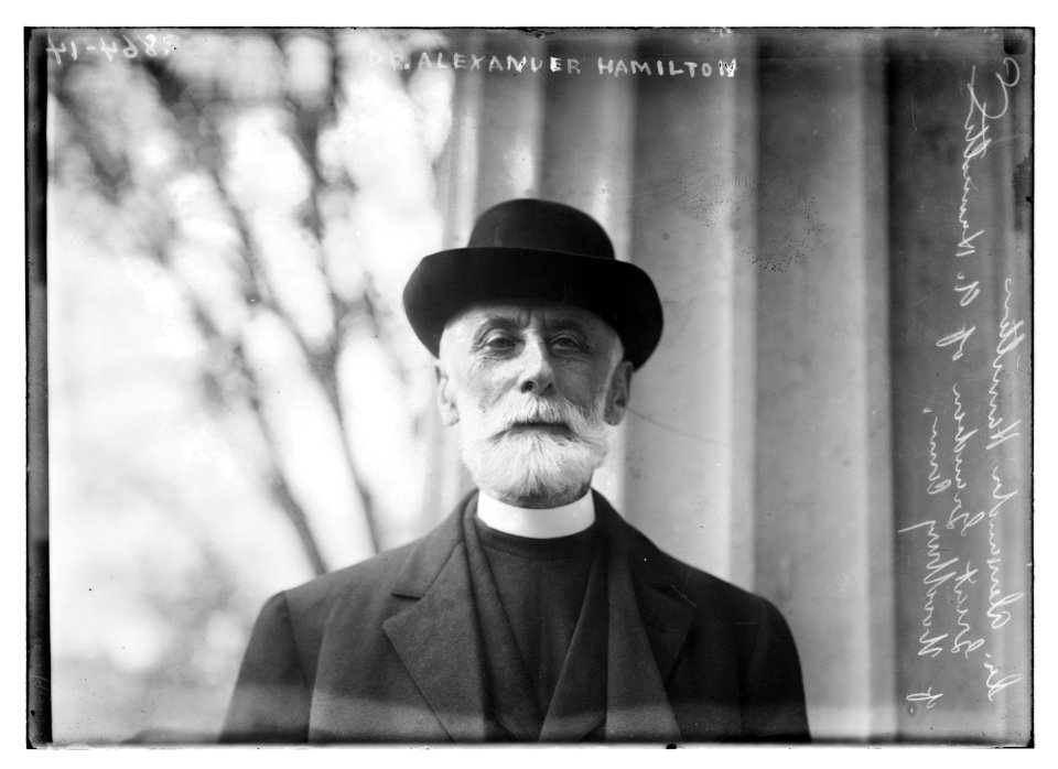 Dr. Alex. Hamilton LCCN2014694500