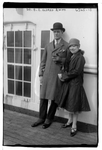 Dr. B.E. Eldred & wife LCCN2014719325