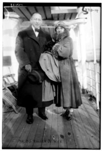 Dr. B.F. Roller and wife LCCN2014700669