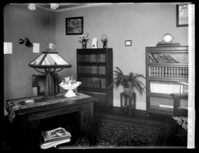 Dr. Bliss, interior, 13th & G, (Washington, D.C.) LCCN2016851629