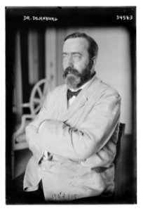 Dr. Dernburg LCCN2014698908