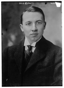Dr. E.E. Pratt LCCN2014705088