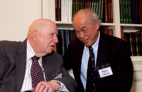 Dr. Earl Stadtman with Dr. P. Boon Chock at “The Stadtman Way” Exhibit Opening, Clinical Center, National Institute of Health (27782991391)