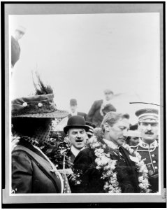 Dr. Frederick A. Cook and wife on ship, Grand Republic, head-and-shoulders portraits, facing right LCCN94507654