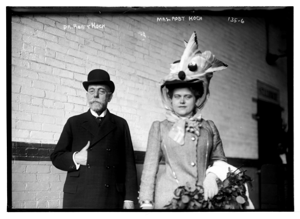 Dr. Robert Koch and wife LCCN2014680794