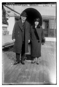 Dr. Simon Bucharoff with wife LCCN2014717958