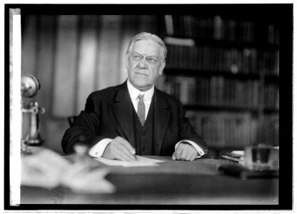 Dr. Wallace Radcliffe, 1913 LCCN2016844611