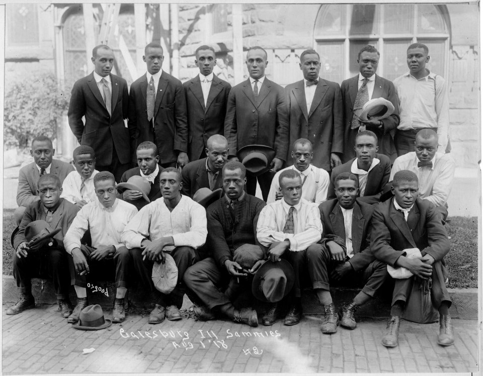 Drafted men from Galesburg, Illinois. - NARA - 533619