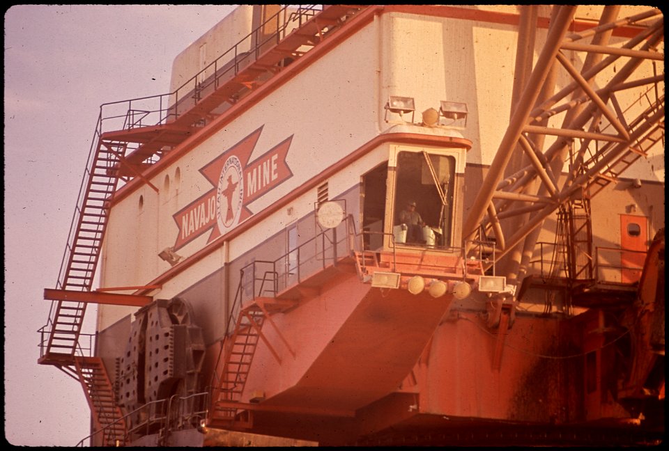 Dragline (Used in Strip Mining) at the Navajo Coal Mine in Northern Arizona 06-1972 (4266496912)