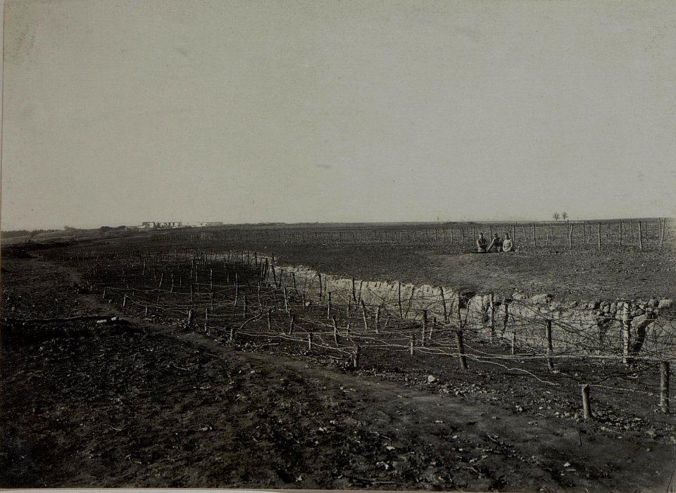 Drahthindernisse beim Inf.Rgt. Nro.1. (BildID 15448001)