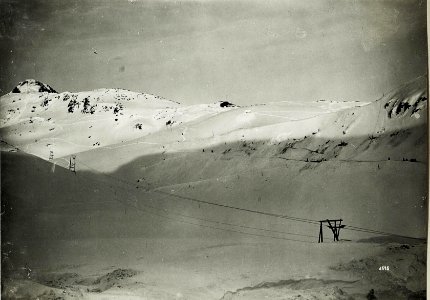 Drahtseilbahn auf der Bocchespitze von Lusiascharte aus. (BildID 15588707)