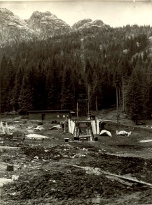 Drahtseilbahn aus dem Kaltwassersattel. (BildID 15460769)