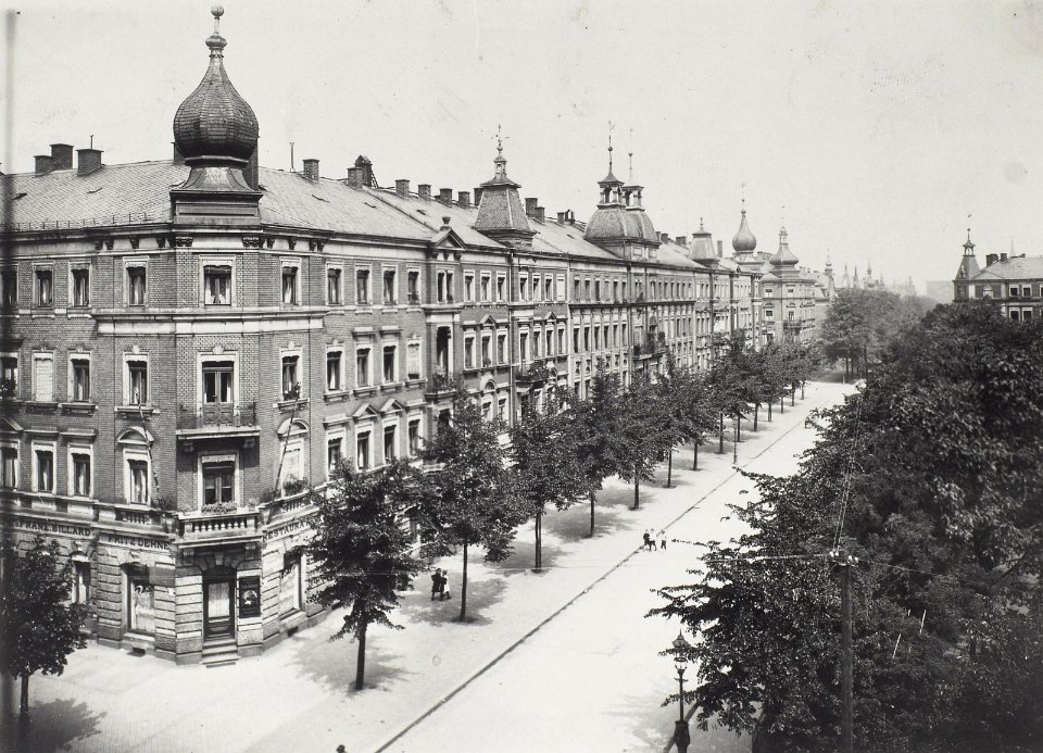Dresden-Löbtau. Nostitz-Wallwitz-Platz (Bonhoefferplatz). Westseite