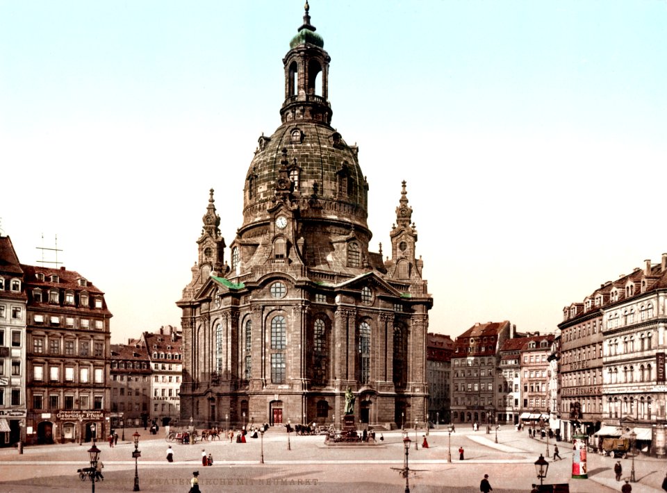 Dresden. Frauenkirche mit Neumarkt LOC ppmsca.52545