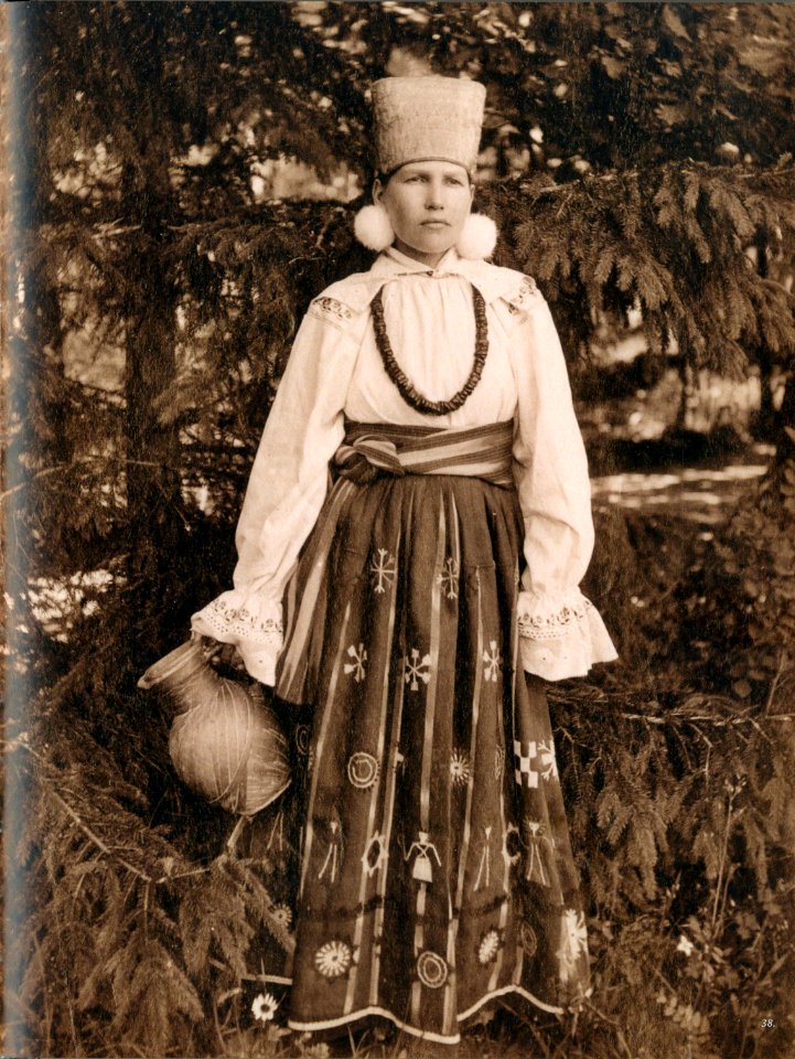 Dress (19th c., South Russia, Kurks gov.)