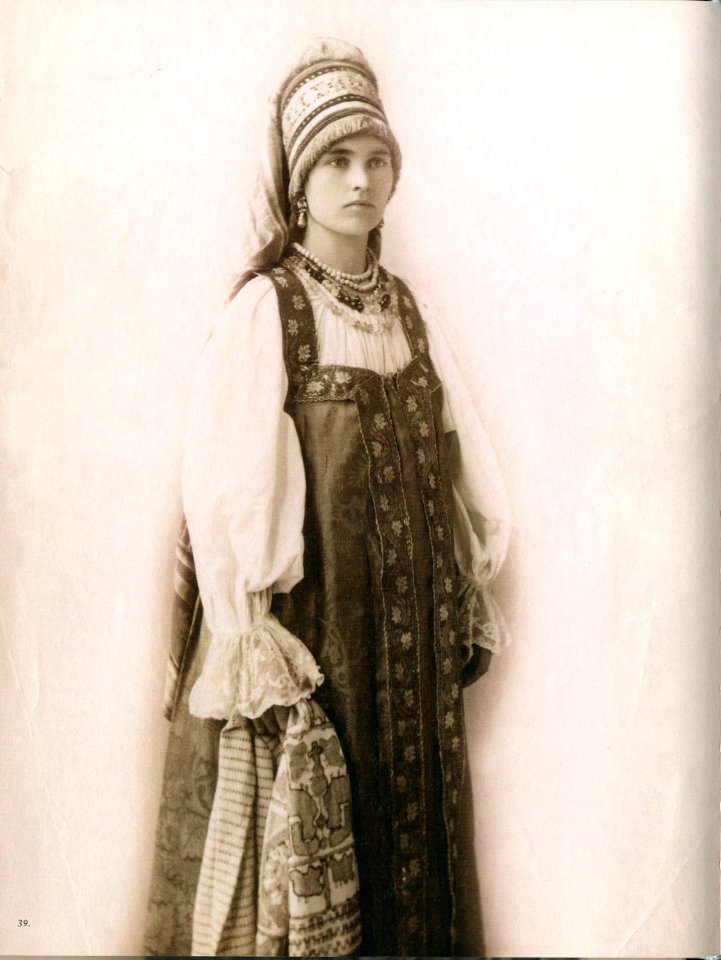 Dress (19th c., South Russia, Penza gov.)