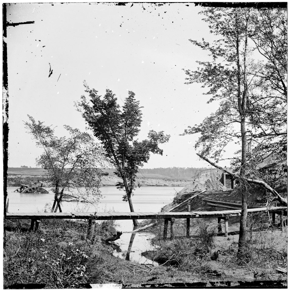 Drewry's Bluff, Virginia. View of Confederate Fort Darling and obstructions in James River LOC cwpb.02868