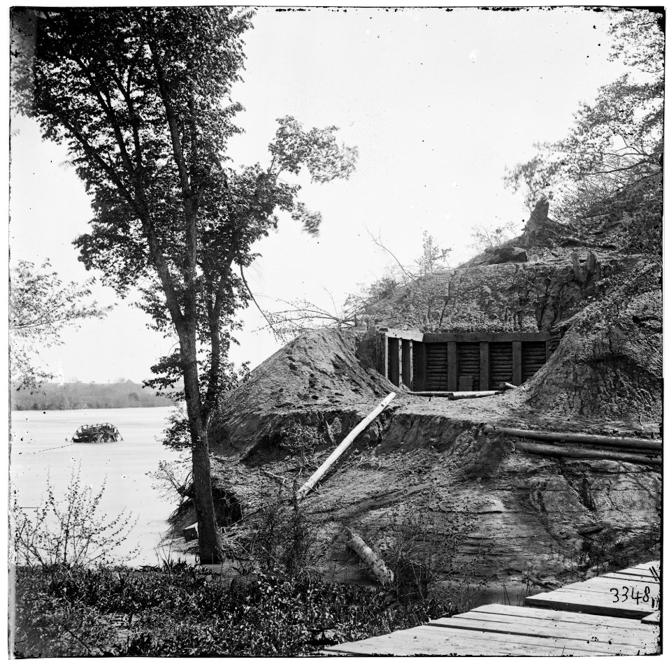 Drewrys bluff virginia exterior of confederate fort darling masked battery