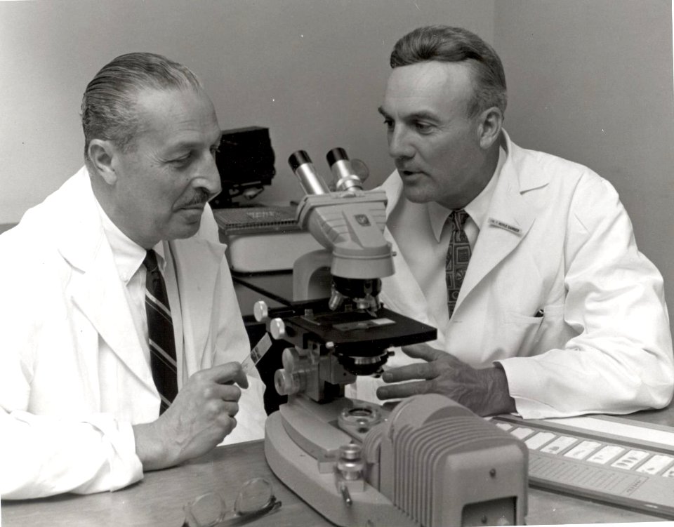 Drs. Cesaer Tedeschi & Thomas Dawber (40299073662)