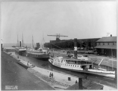 Dry dock no. 2. LCCN2003677306