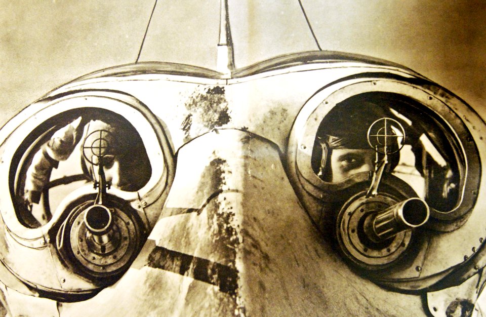 Dual gunners in German airplane, German airmen against the enemy, WWII (33798060650)